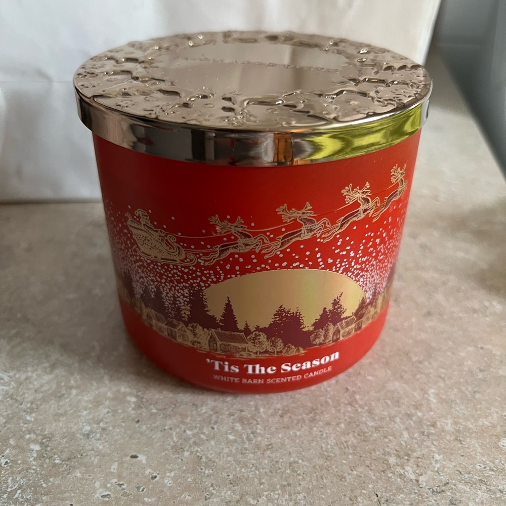 Three wick candle 🕯